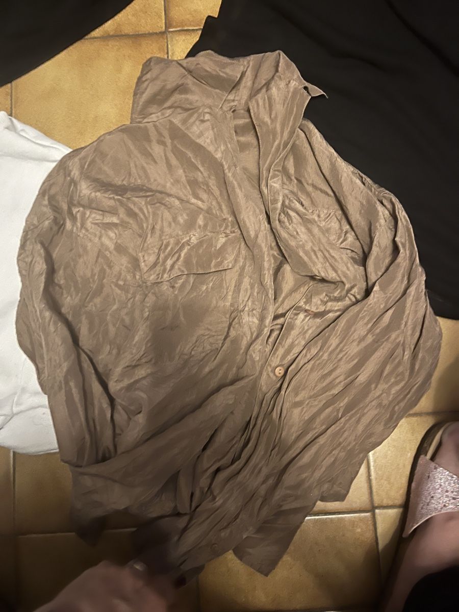 Lotti di vestiti: Lot 4 habits Taille ML – Usato da Veyrier venduto da kimedovapa 1