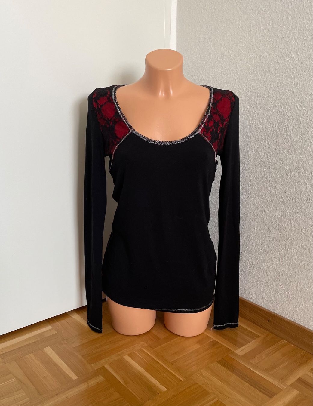 Morgan T-shirt: Morgan Shirt Gr. S – Usato da Rüfenacht BE venduto da Anele_13 3