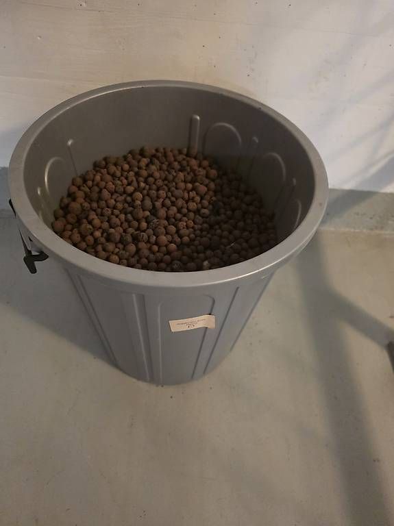 Altro per la casa: Bläton Kübel 23Liter – Usato da Niederweningen venduto da ste_7rdz