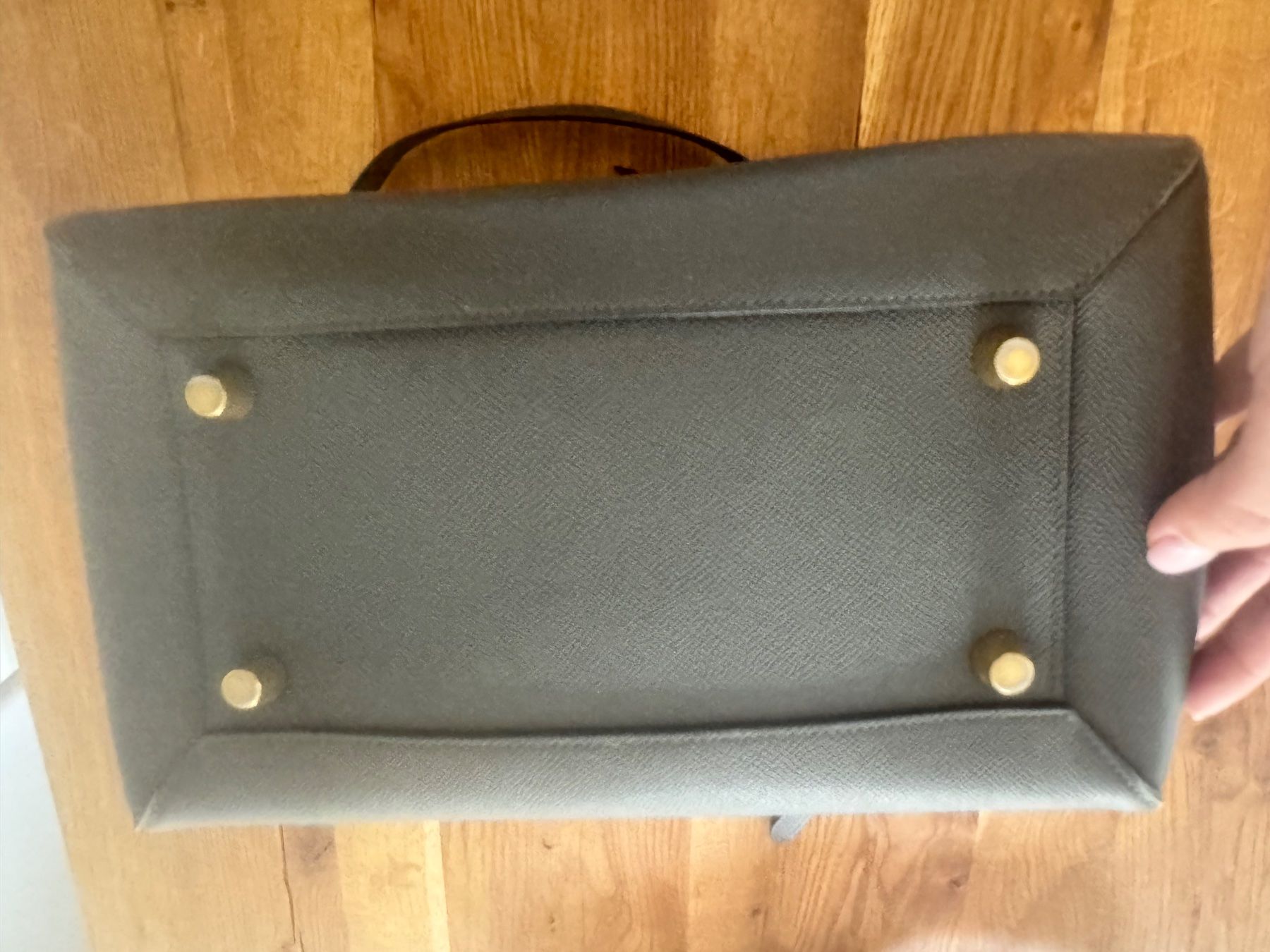 Celine Taschen für Damen: Celine 'Belt' Tasche Grau / Celine 'Belt' Handbag Grey – Gebraucht aus Zug von yas1988 6