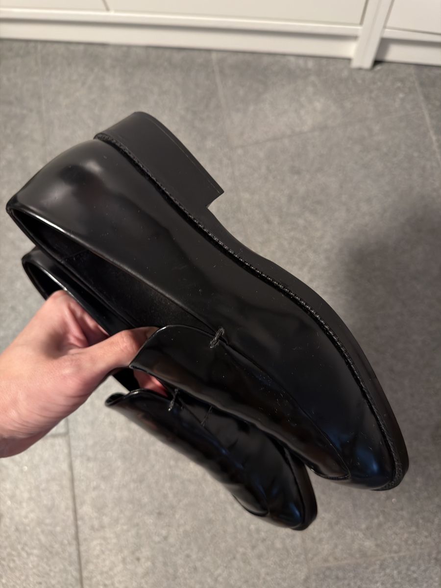 Massimo Dutti Chaussures femmes: Massimo Dutti loafers – D'occasion à Paradiso par jul_xd5l 2