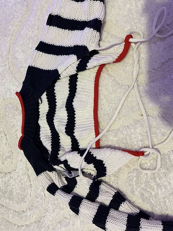 Maglioni & Felpe: Rückenfreie Pullover  – Usato da Wallisellen venduto da hug_pf77 1