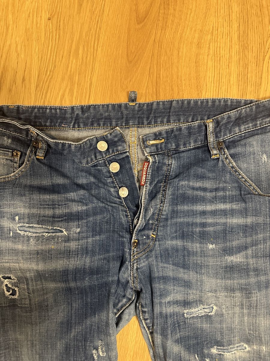 Jeans: Dsquared2 Jeans Slim Grösse 52 – D'occasion à Lufingen par ott_r59k 1