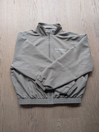 New Balance Water Defy Sportjacke, Grösse XS