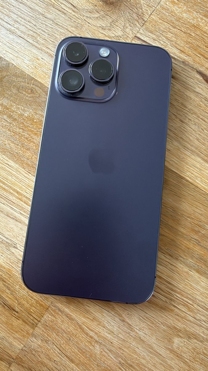 Apple Handys / Smartphones: iPhone 14 Pro Max – Gebraucht aus Einsiedeln von M_a_r_c_e_l_o 1