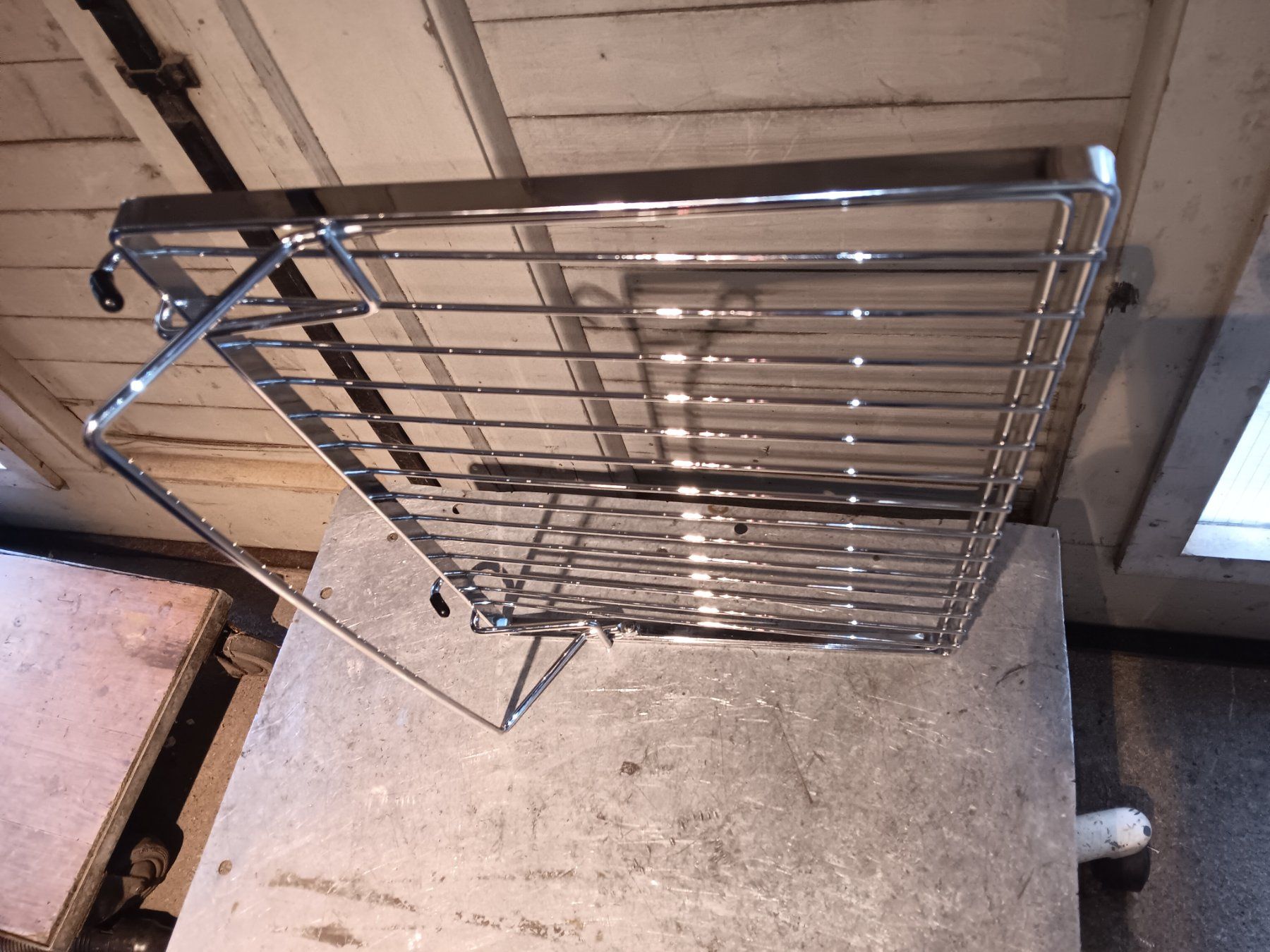 Regale: Kochbuchablage Reling-system – Gebraucht aus Dietikon von Sauber64