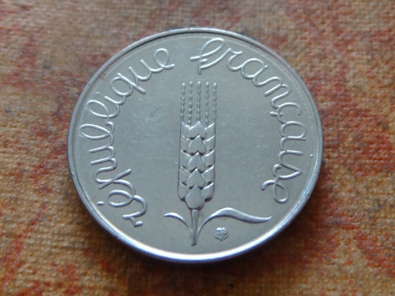 Tutti le monete: FRANCE  5 Centimes  1963  (P) – Usato da Romanel-sur-Lausanne venduto da Swift13 1