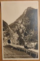 Route du Simplon mit altem Postauto bei Gabi um 1930