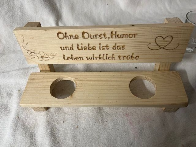 Articoli in legno: Schnapsbank aus Holz mit Spruch self made – Nuovo (secondo la descrizione) da Naters venduto da juveman 3