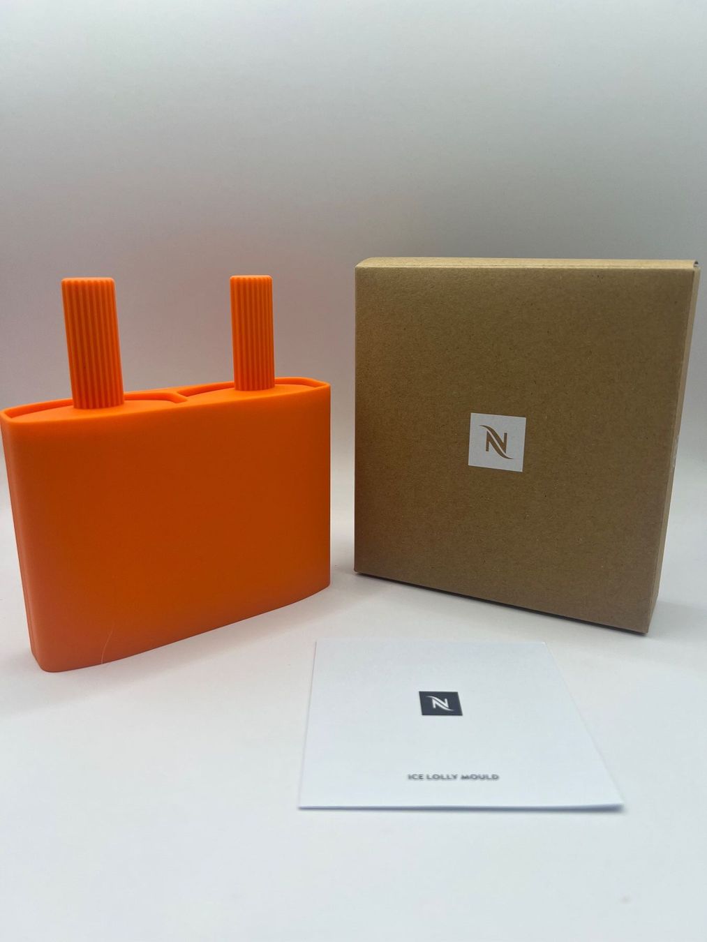 Teglie da forno: Nespresso Popsicle Form Eisform Eislolly Kit Silikonform – Nuovo e nell'imballaggio originale da Vaduz venduto da NotNeeded