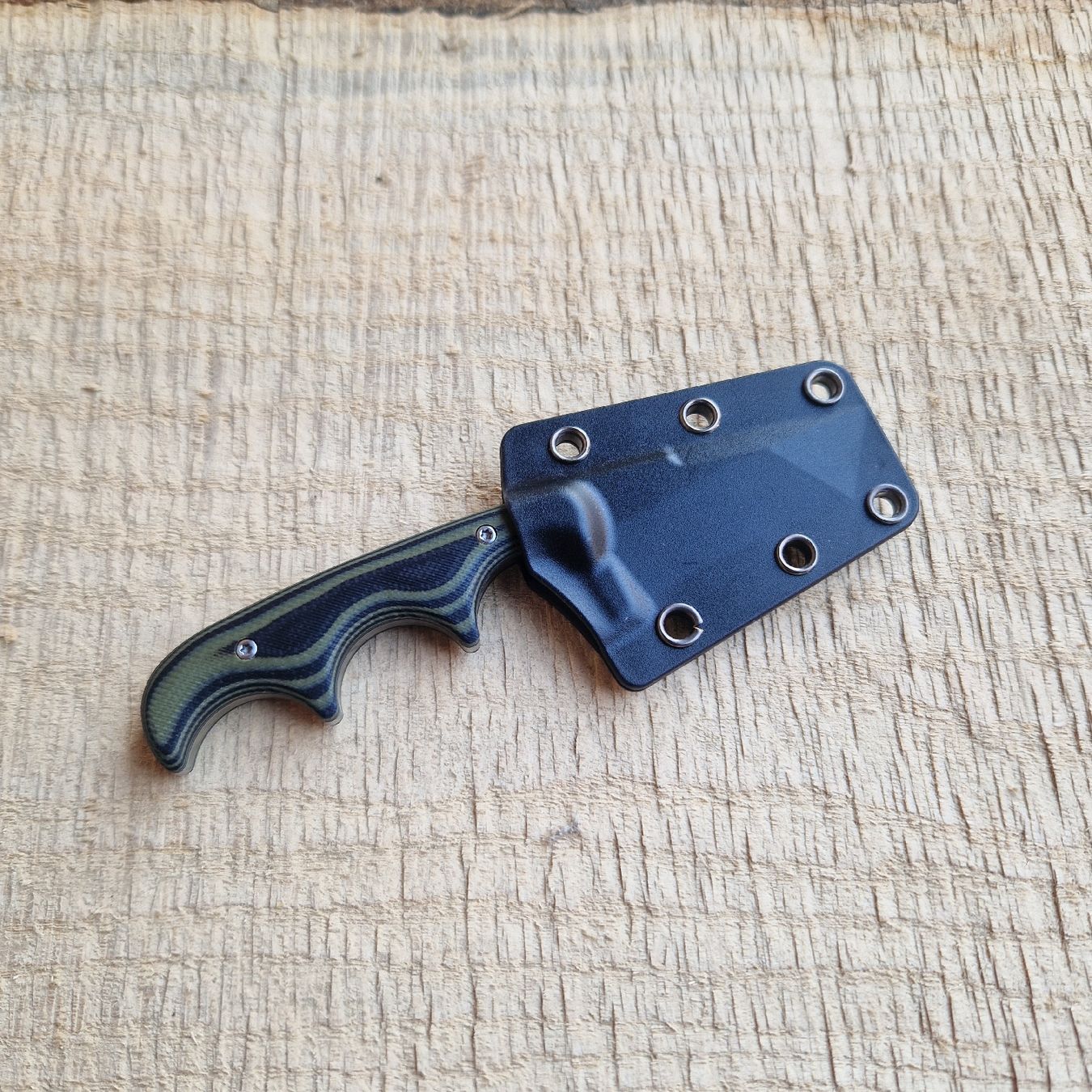 Zubehör: CRKT Minimalist Messer – Neu und originalverpackt aus Dorf von Messer-Schweiz 3