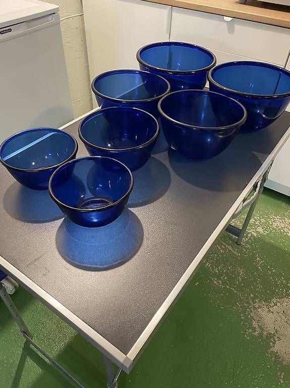 Schalen: 7 Glasschüsseln blau gebraucht  – Gebraucht aus Würenlos von pip_5n6d