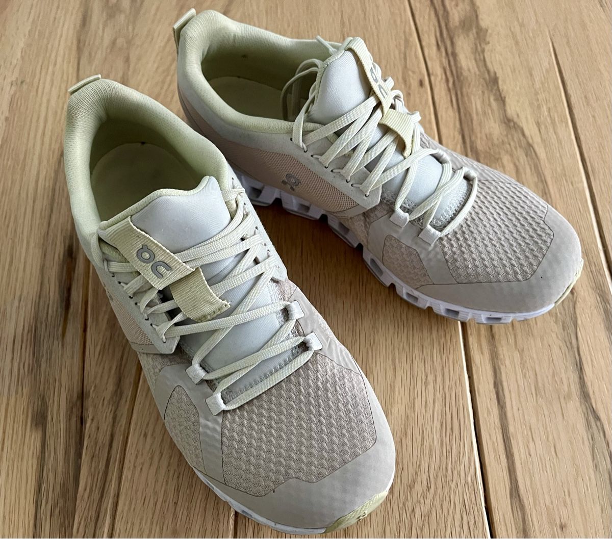 On Scarpe da donna: On Cloud Schuhe, Sneakers Gr. 37.5 – Usato da Sax venduto da _Kornblume_