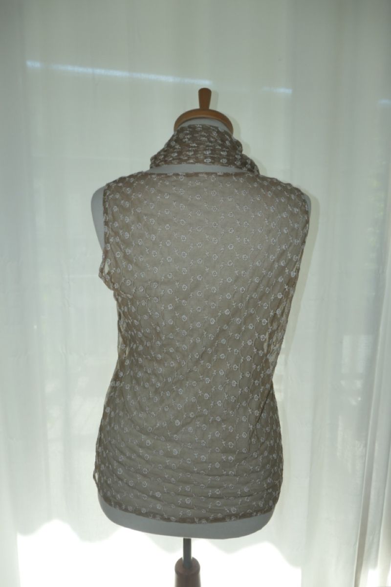 Top: Top mit Schal Blumenmuster beige Grösse M designer – Nuovo (secondo la descrizione) da Kriens venduto da phi_l95v 2