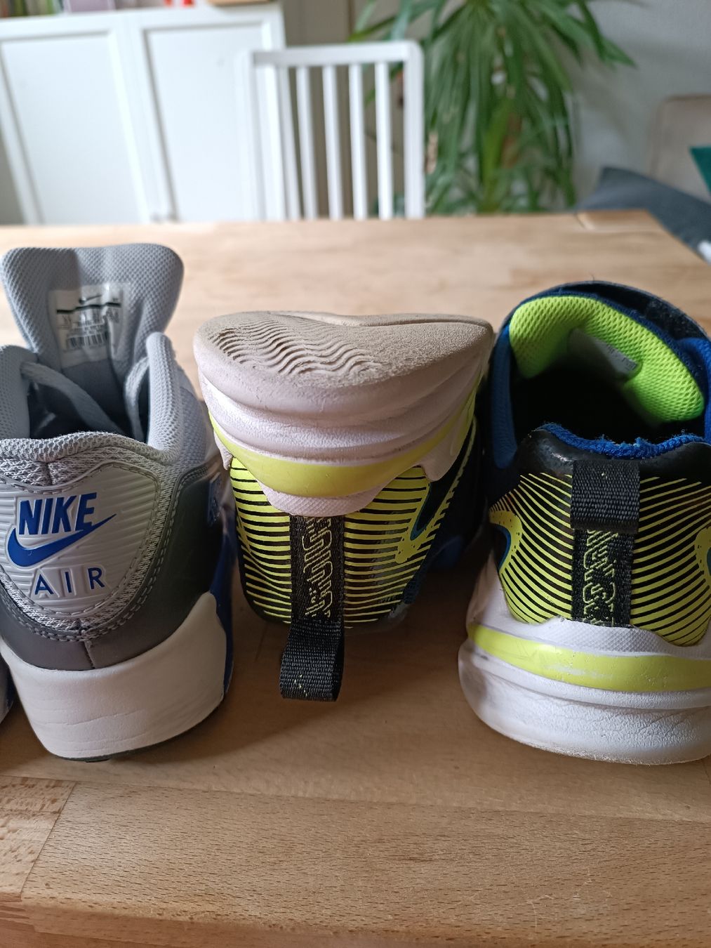 Nike Herrenschuhe: Nike AirMax + Sketchers Gr 37.5/ 38 – Gebraucht aus Binz von julijuli 8