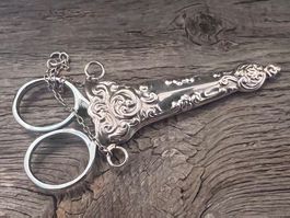 Zubehör Schneider - Schere in 800 Silber Behälter - Rarität!