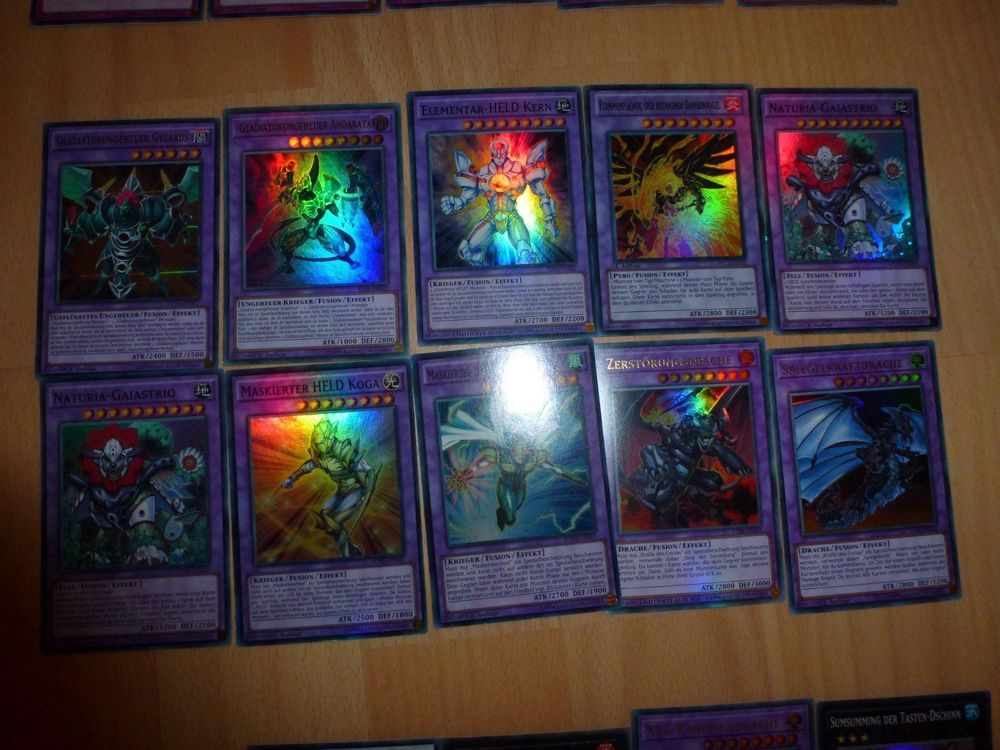 80 Yu Gi Oh Karten Glänzend Kaufen Auf Ricardo 3570