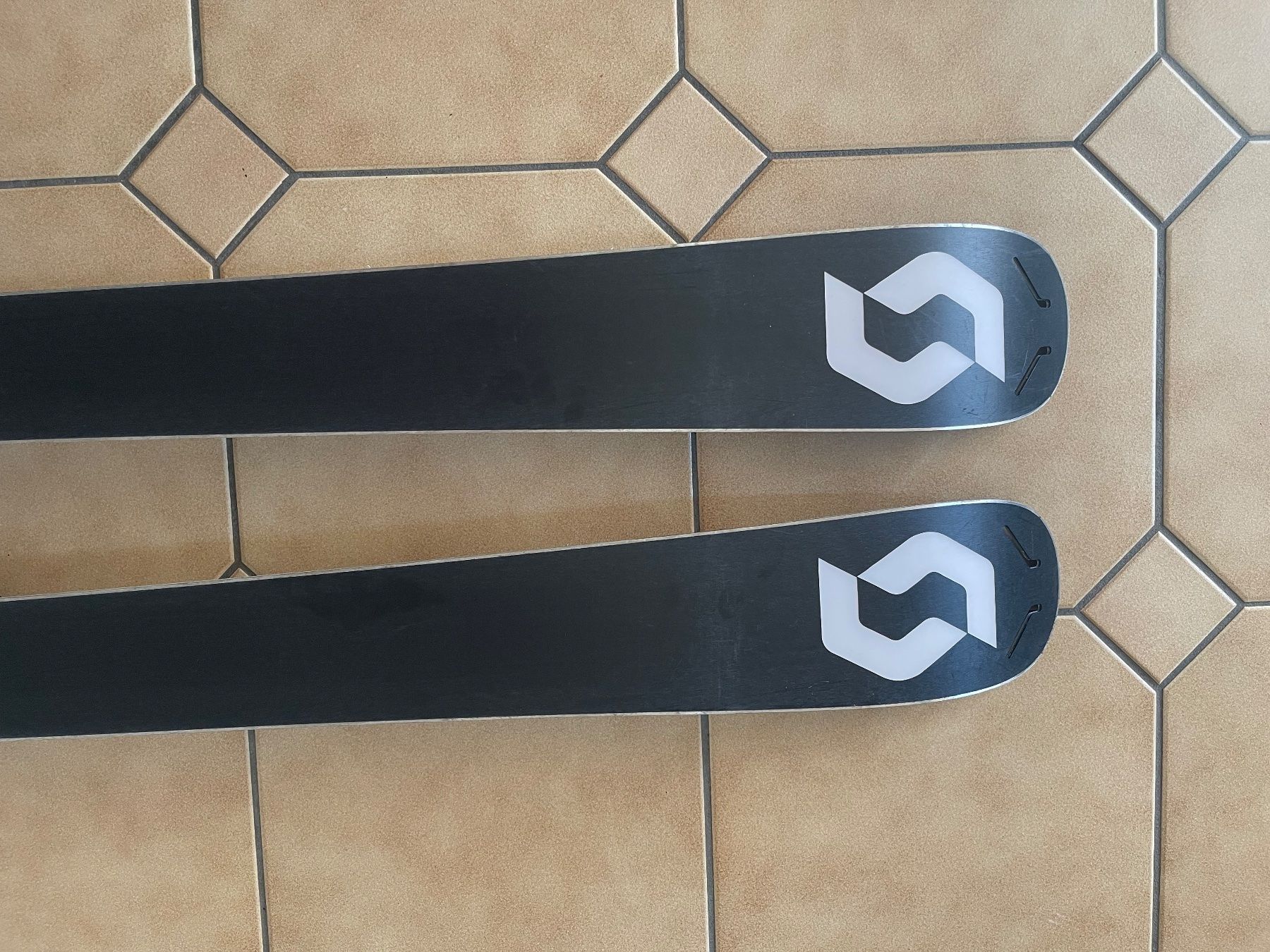 Scott Sci: Skis Scott Slight 83 fixations Warden MNC 11 – Usato da Sion venduto da laet6 4