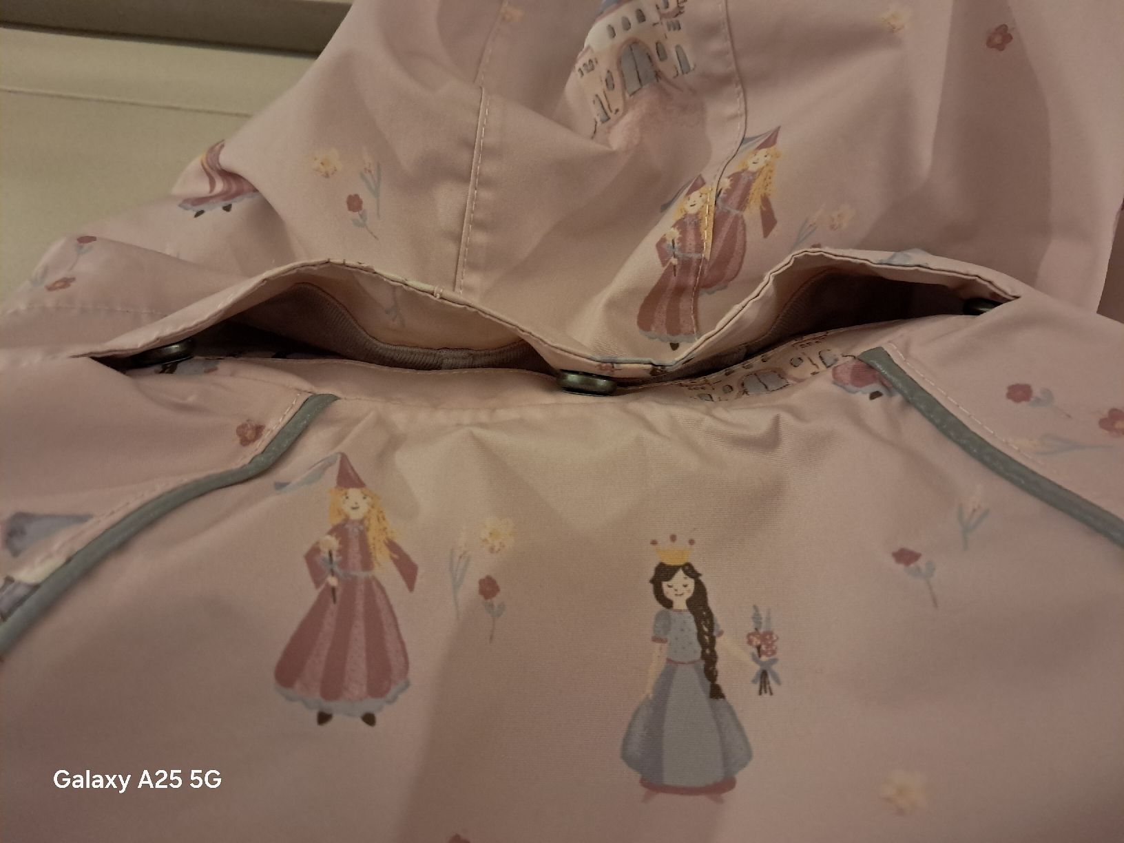 Tchibo Giacche & Cappotti: Veste imperméable fille - Taille 110/116 – Nuovo (secondo la descrizione) da Ferpicloz venduto da Clicli014 3