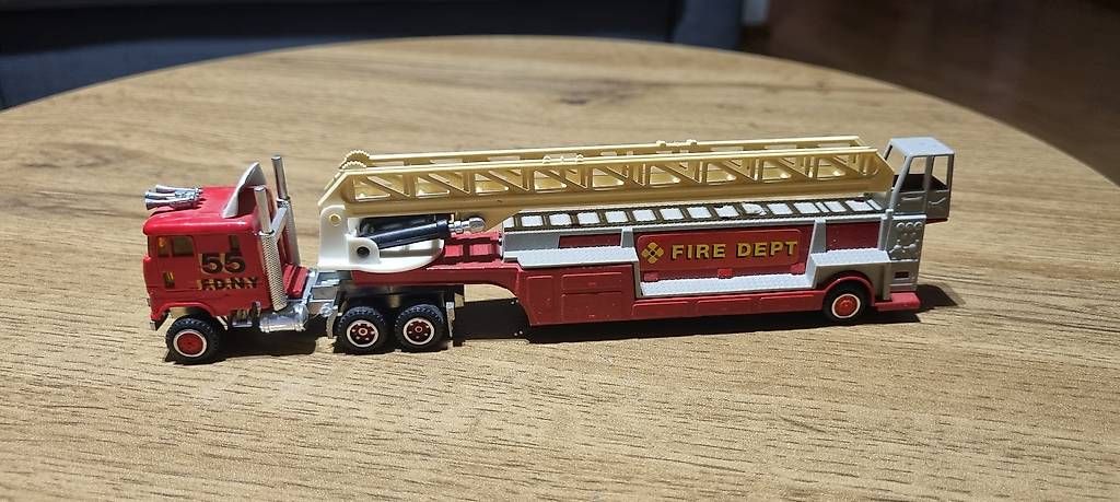 Modellini d'auto: Feuerwehr Majorette – Usato da Landquart venduto da Predi91 3