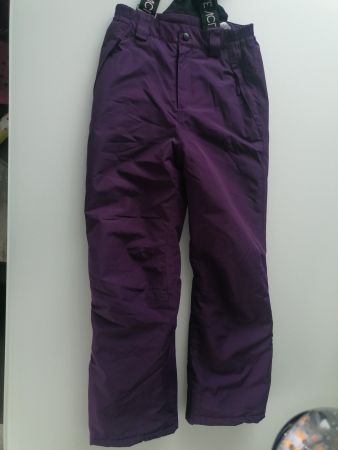 TOP-TOP-ZUSTAND: Skihose VIOLETT mit Schneefang 146/152