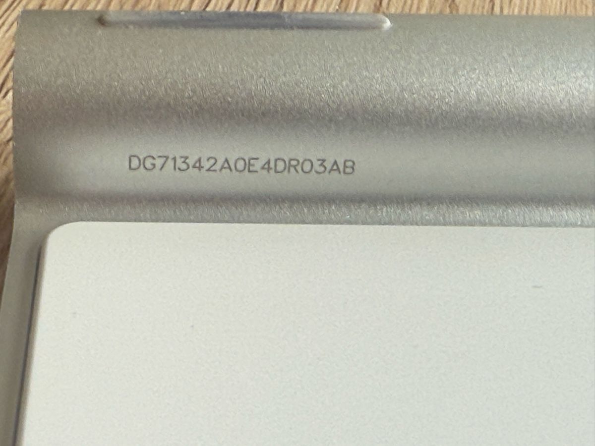 Apple Tastiere: Apple Wireless Keyboard A1314 – Schweizer Layout – Usato da Wettingen venduto da Ni_la_lo 4