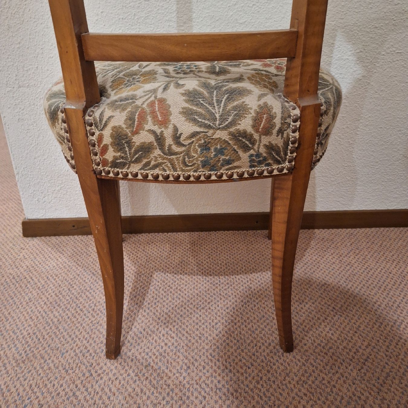 Stühle: Schöner, nostalgische Stuhl,  Holzlehne – Gebraucht aus Winterthur von Goldpipau 5
