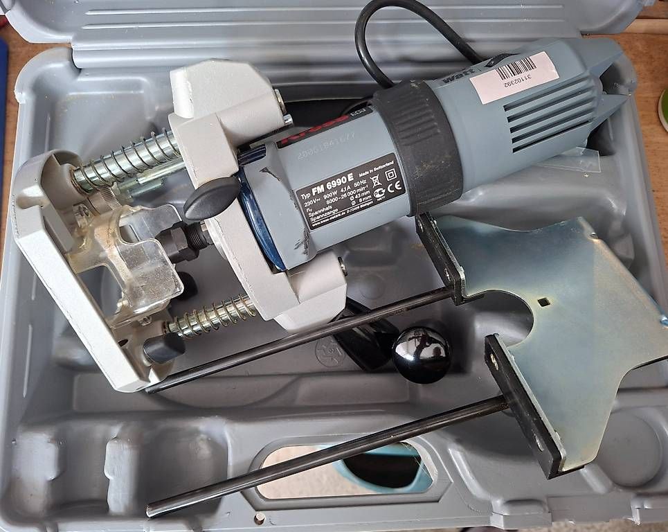 Tutte le macchine: Oberfräse Défonceuse électronique avec accessoires – Usato da Châbles FR venduto da Monar 3