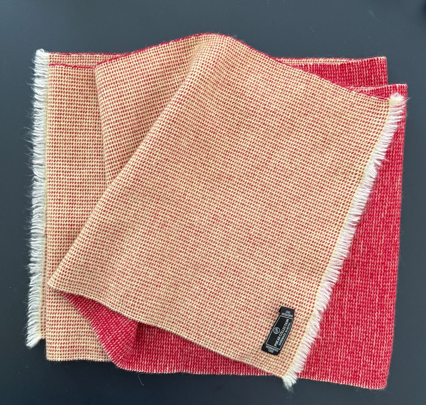 Foulard & Sciarpe: Pukar Collection 100% Cashmere Halstuch – Nuovo (secondo la descrizione) da Zürich venduto da ele_cj6q