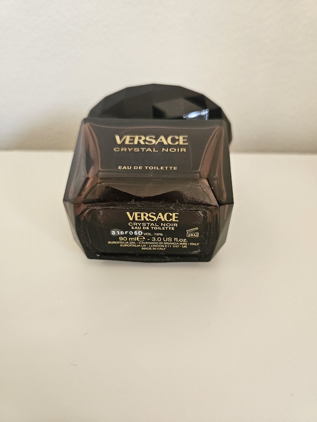 Versace Parfums & Eau de Toilette: Versace Crystal Noir 90ml Halbvoll – D'occasion à Lugano par pknoodle 1