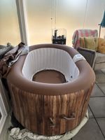 Aufblasbarer Whirlpool Holzoptik mit Abdeckung bis 4 Persone