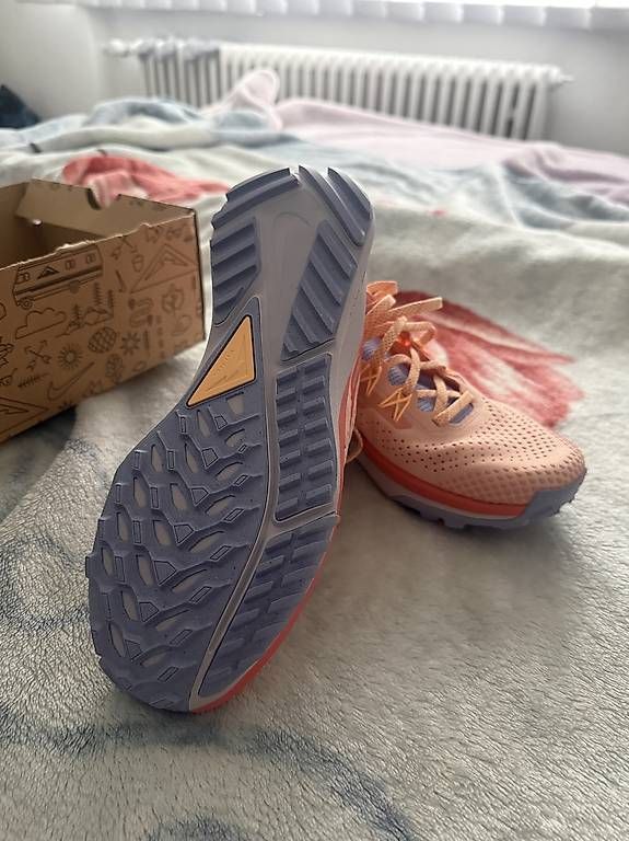 Scarpe da donna: Nike Schuhe – Usato da Niederlenz venduto da Anita0113 4