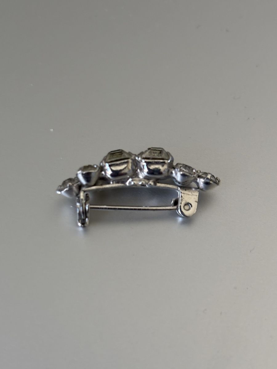 Broches & Aiguilles: alte Strasssteinbrosche – D'occasion à Bern par Himmelsherold 1