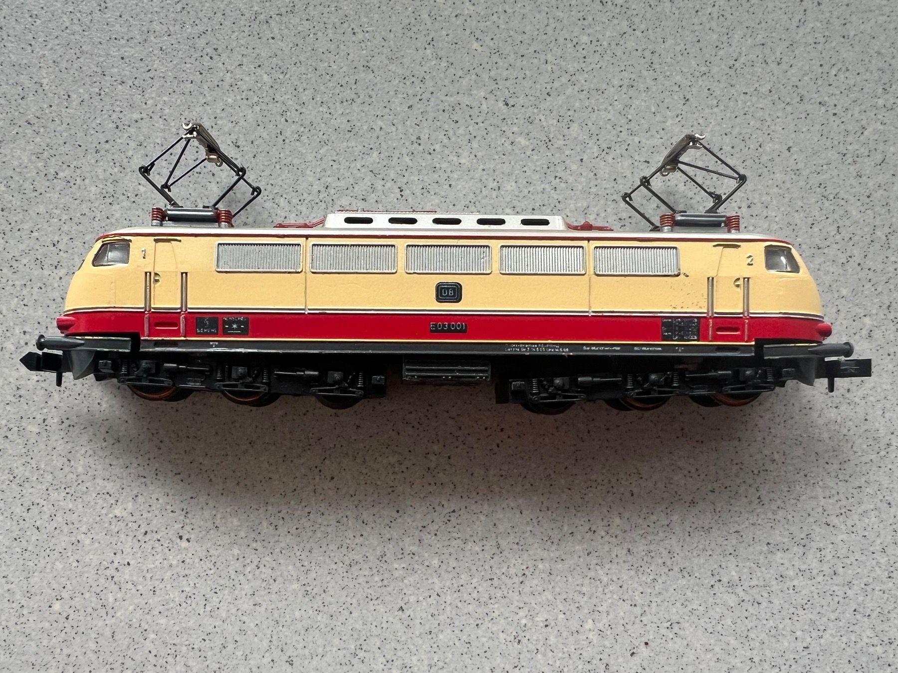 Trix Modellini di ferrovie: Minitrix Eisenbahn Lok und Wagen DB – Usato da Madetswil venduto da Biker100 4