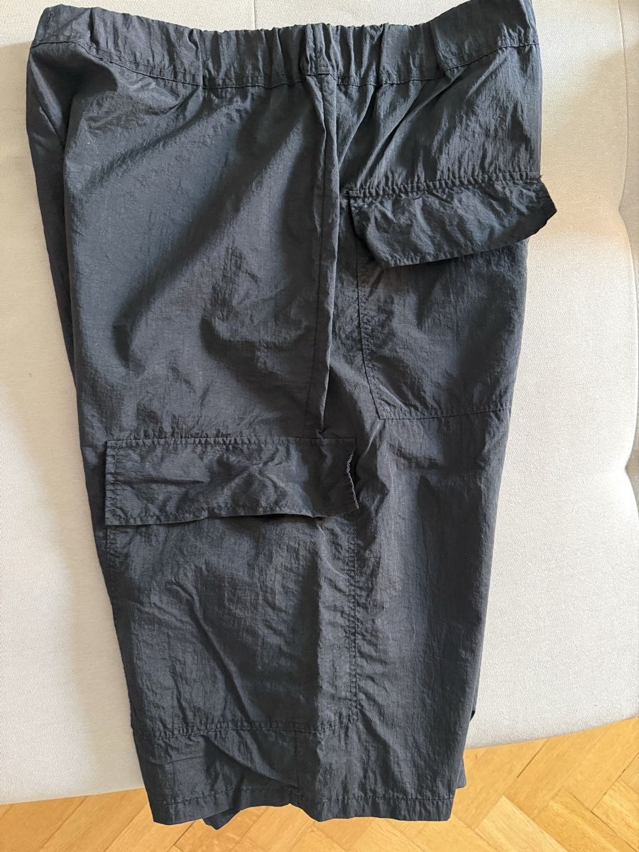 Pantalons: Primordial is primitive short – D'occasion à Bern par ana_nv7p 2
