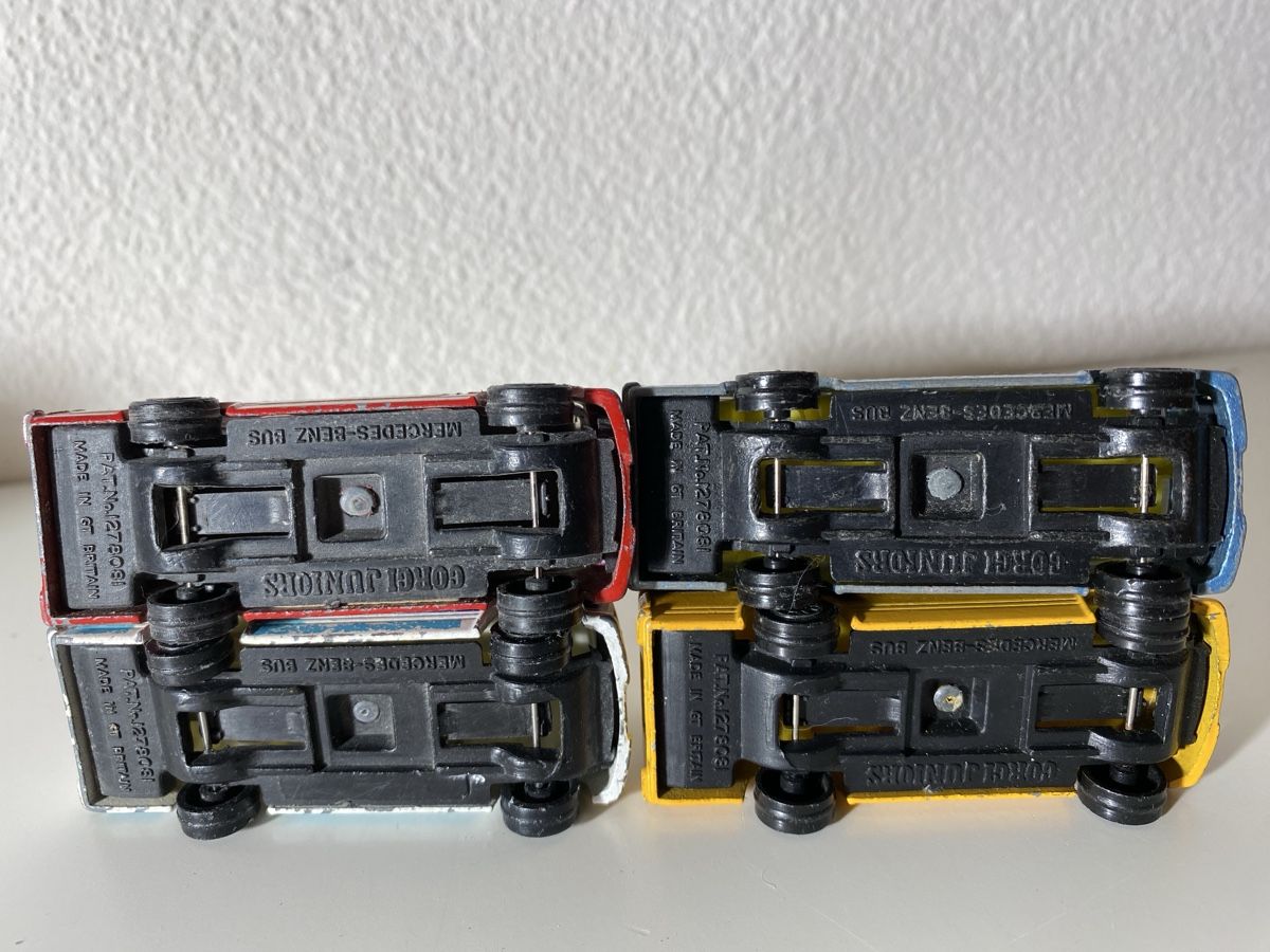 Corgi Toys Modellini d'auto: Corgi Bus 4 Stk. – Usato da Winterthur venduto da ben_9vxx 6