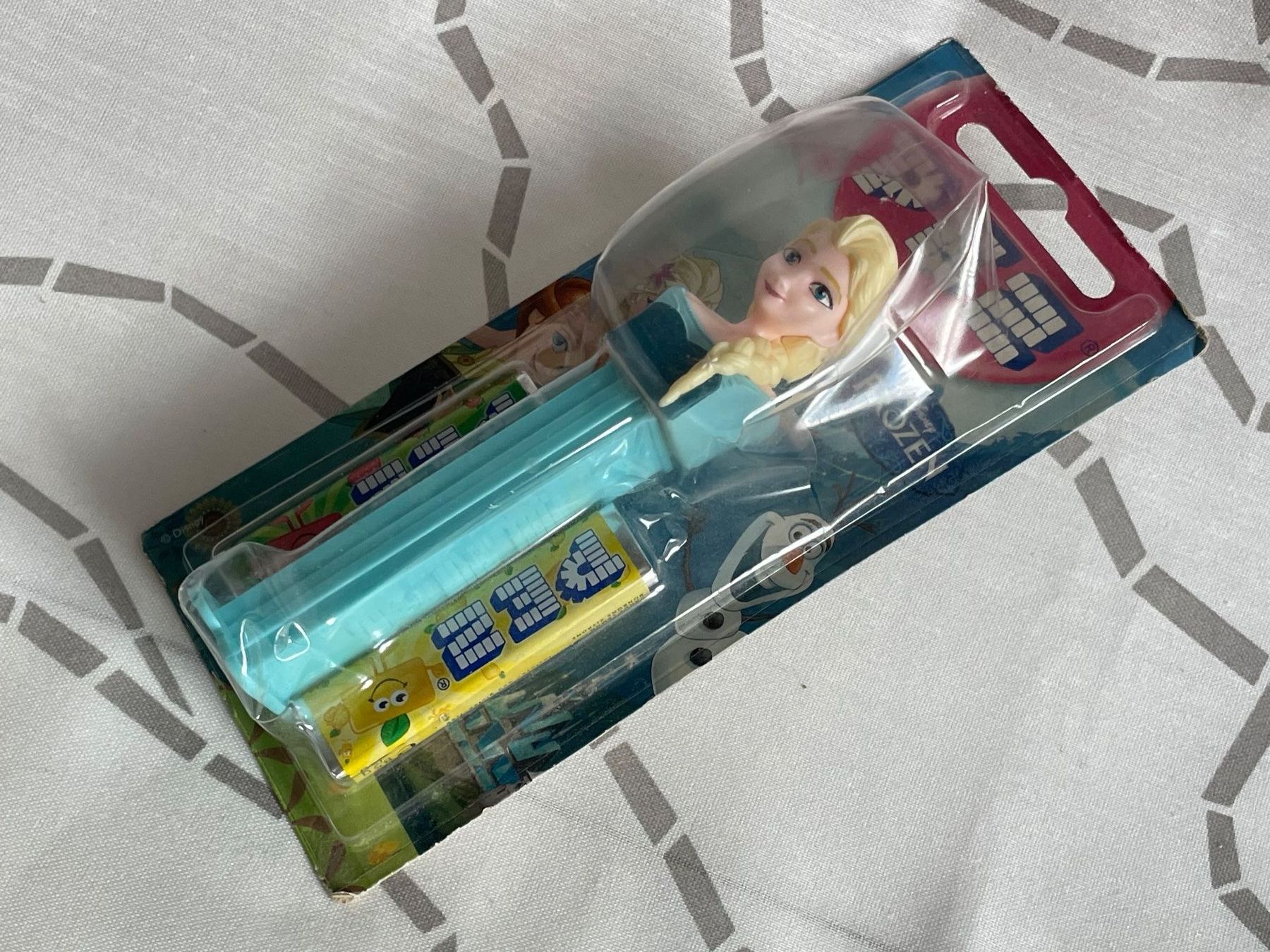 Pez Statuette: 3 PEZ Frozen – Nuovo e nell'imballaggio originale da Rafz venduto da stg101 3