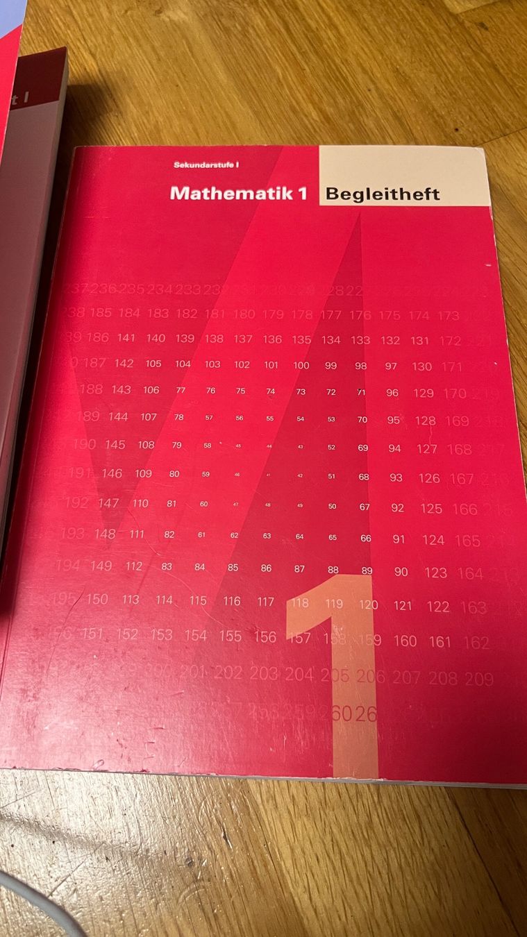Libri: Mathematik 1 Arbeitsheft I Sekundarstufe I inkl. Begleitheft – Nuovo (secondo la descrizione) da Uster venduto da VerkaufenMachtSpass 4