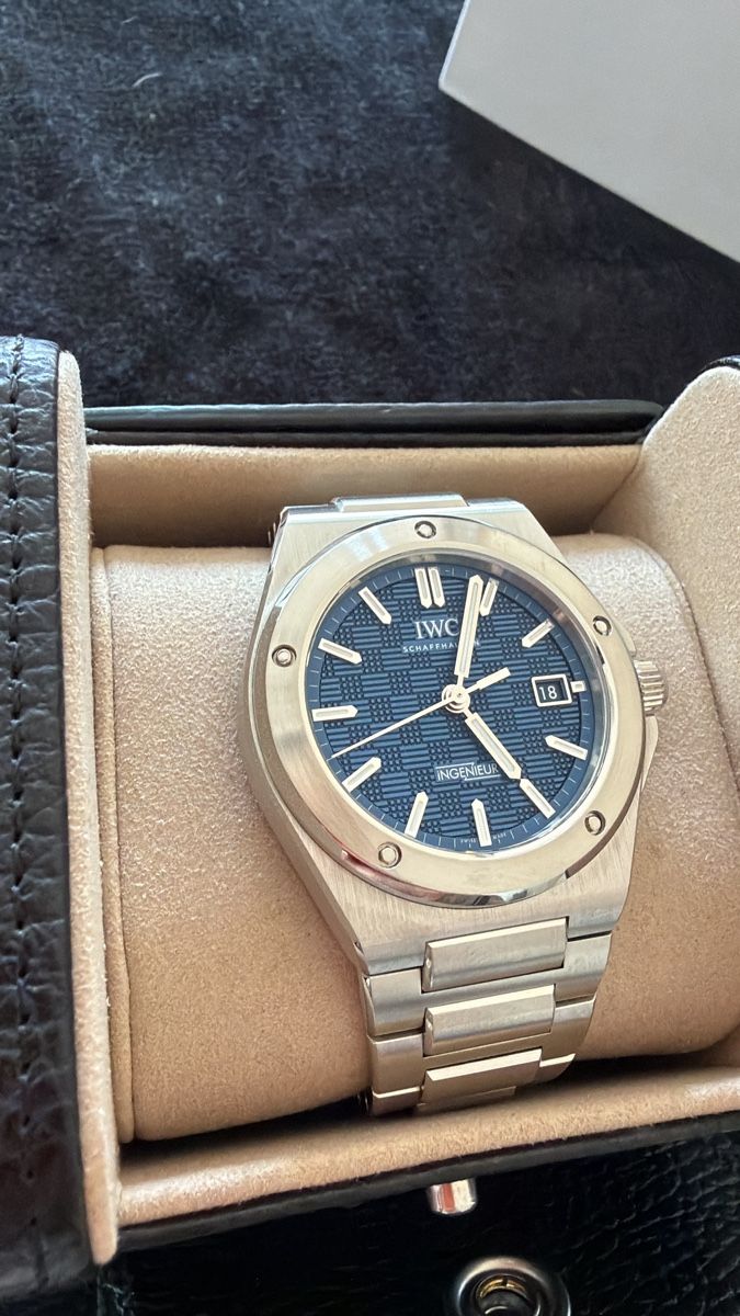 IWC Uhren: IWC Ingenieur 40mm  – Gebraucht aus Goldach von Leprinz89 1