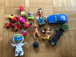 Diverse kleine Spielsachen Disney Autos - Porto 3.40