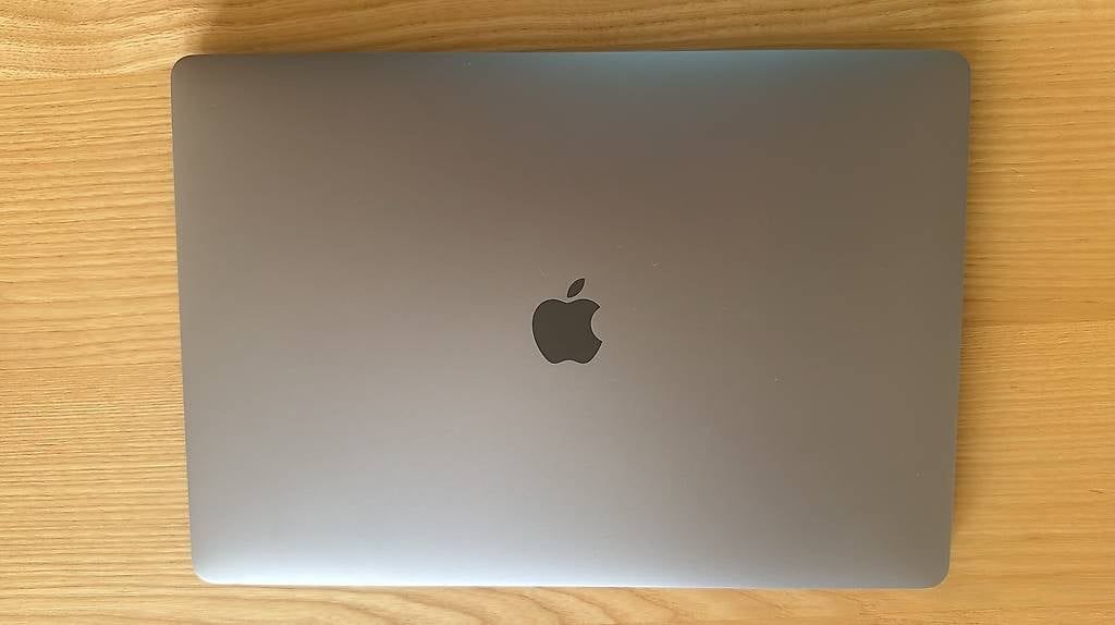 Notebooks: MacBook Pro 15 2019  ottimo stato – Gebraucht aus Breganzona von Sele11