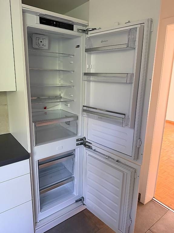 Armadi: Cuisine Bauknecht à venir démonter – Usato da Mies venduto da mgi_5rt8 3