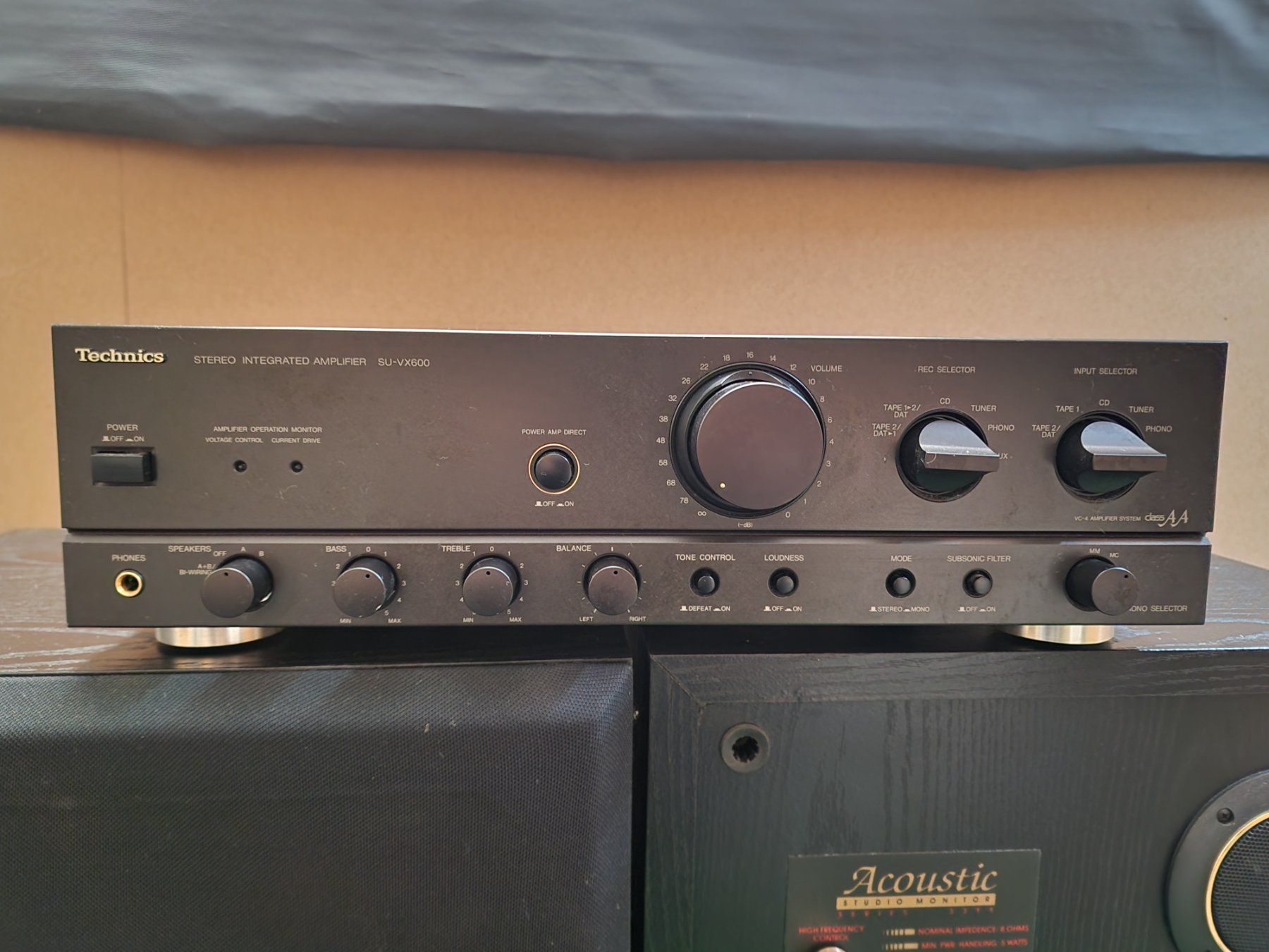 Technics Verstärker: Technics Verstärker Mit Lautsprecher – Gebraucht aus Hendschiken von Black_Rs74 2