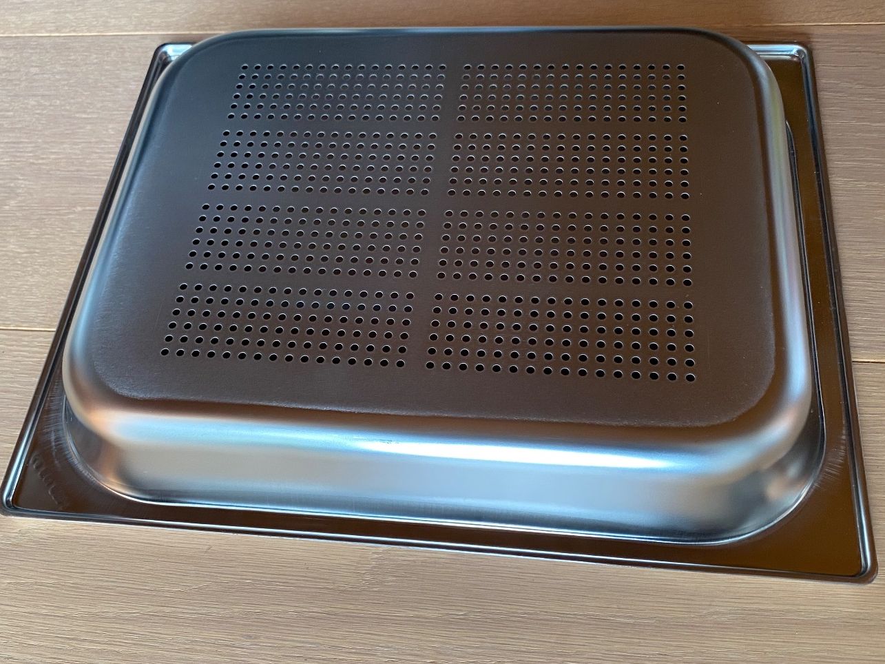 Teglie da forno: Steamer Garschale gelocht GN1/2 – Nuovo e nell'imballaggio originale da Bremgarten AG venduto da 2N1 2