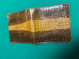 Portefeuille en cuir façon crocodile