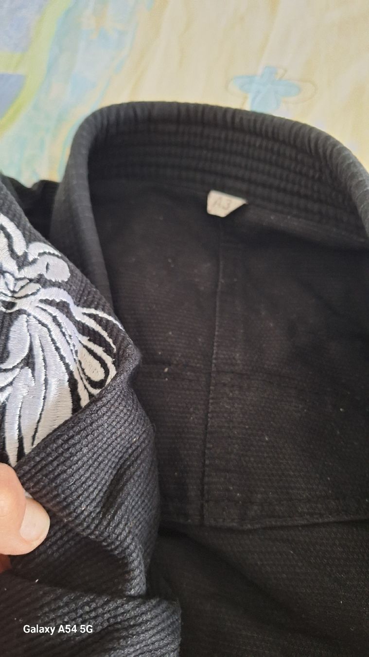 Kimono: Kimono – Usato da Oberglatt ZH venduto da nat_c6k7 2