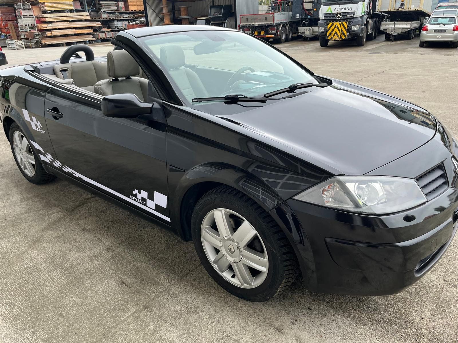 Renault Automobili: Renault Megane 2.0 16V Cabrio – Usato da Hefenhofen venduto da NietoAutomobile 2