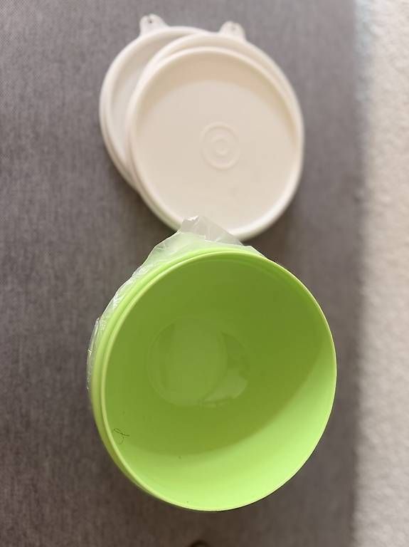 Contenitori & Simili: Tupperware Mini-Schüsselset 3-teilig grün/weiss – Usato da Bellikon venduto da Schwoscht 1