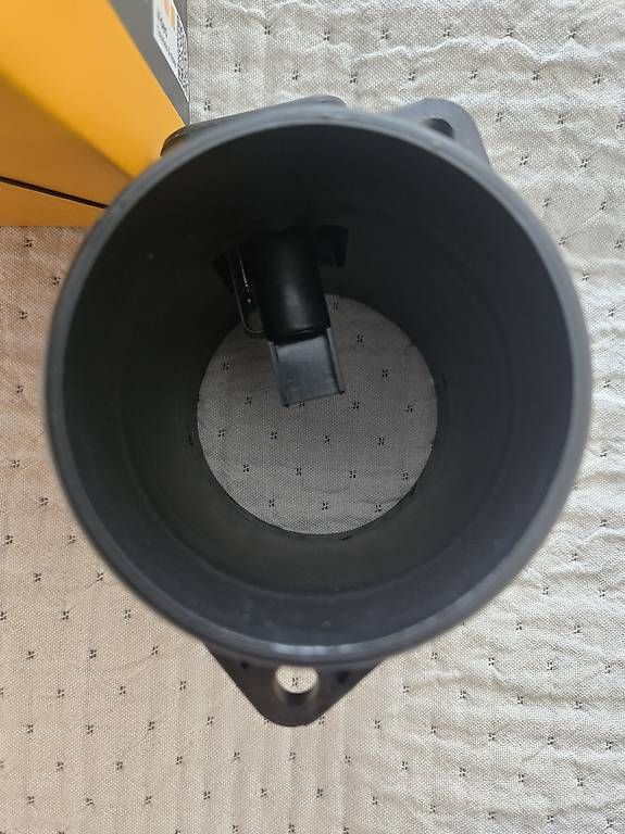 Toutes les pièces auto: Luftmassenmesser – D'occasion à Sattel par inf_hjl7