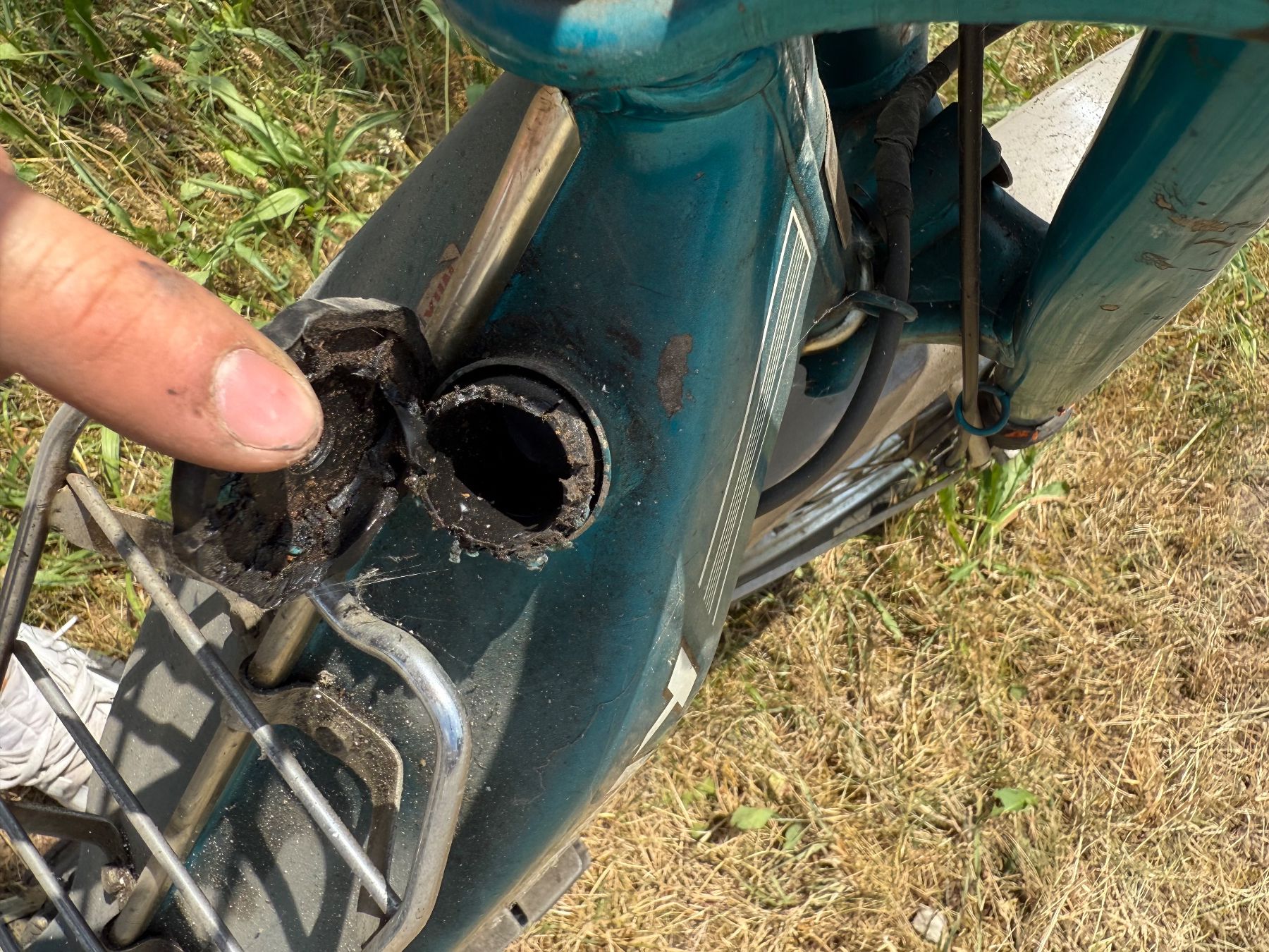 Sachs Ciclomotori: Sachs Pony 508 TSCH 7517 – Difettoso da Fahrni b. Thun venduto da Salzberger-FZH 5
